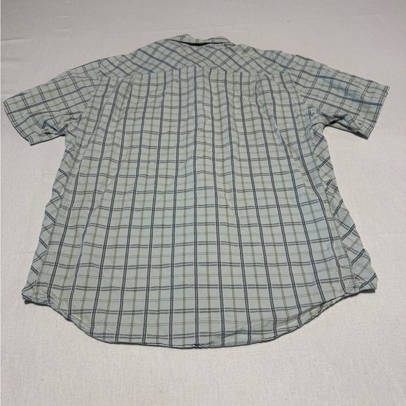 Quicksilver Size XL Men's Plaid Short Sleeve Shirt - Picture 3 of 4